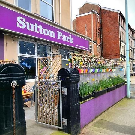 Sutton Park Guest House Blackpool Exterior photo