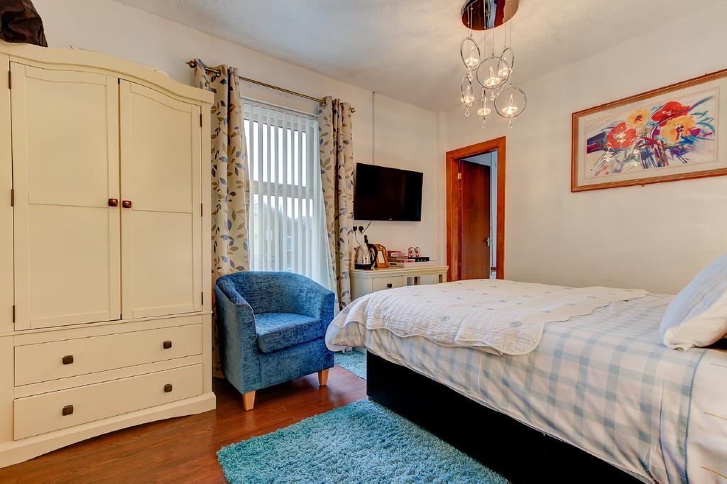 Sutton Park Guest House Blackpool Exterior photo